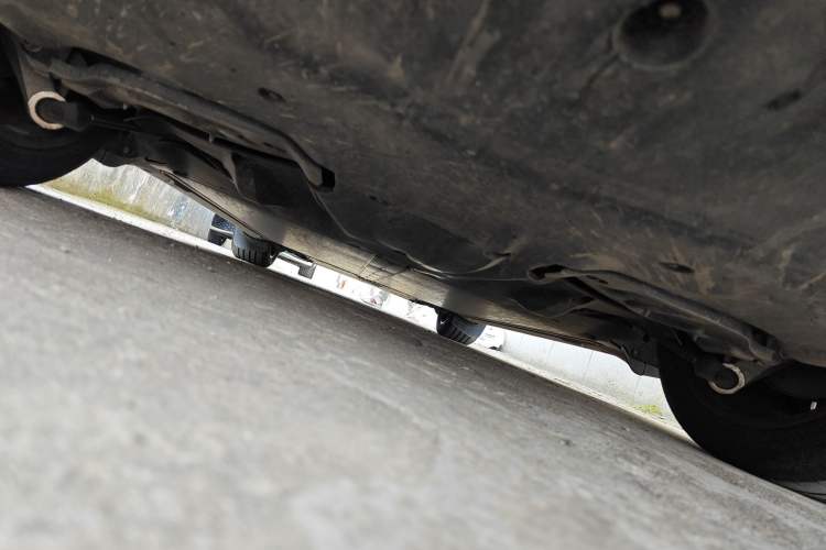 Used Tesla Model Y 2025 Rear-Wheel Drive First Edition Chassis Rear