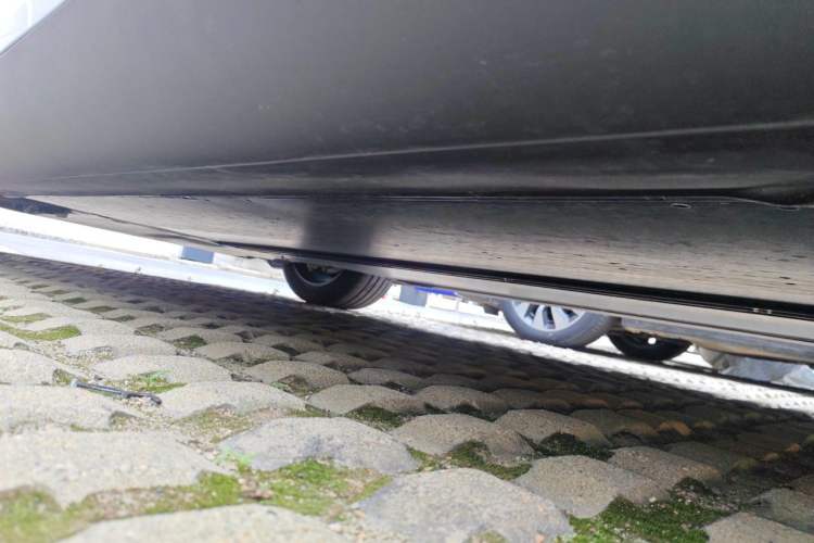 Used Tesla Model Y 2025 Rear-Wheel-Drive Version Chassis Rear Left