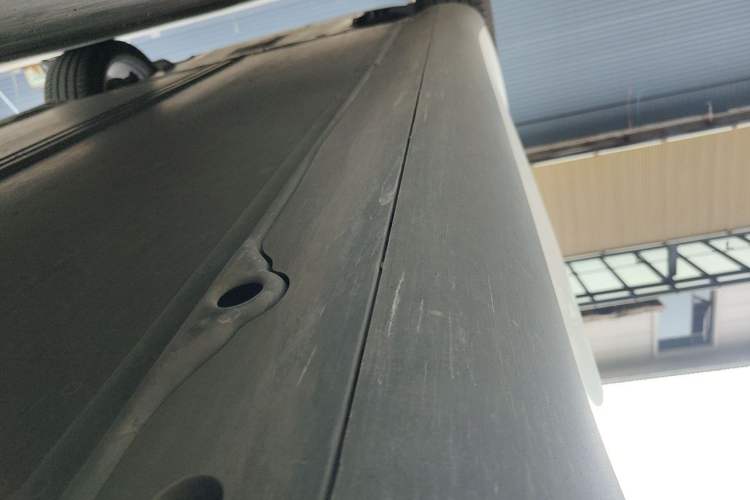 Used Tesla Model Y 2025 Long-Range All-Wheel-Drive Version Chassis Rear Left