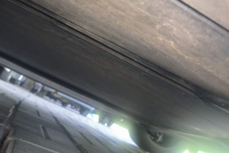 Used Tesla Model Y 2025 Rear-Wheel Drive First Edition Chassis Rear