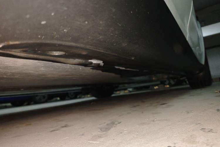 Used Tesla Model Y 2025 Rear-Wheel-Drive Version Chassis Rear Right