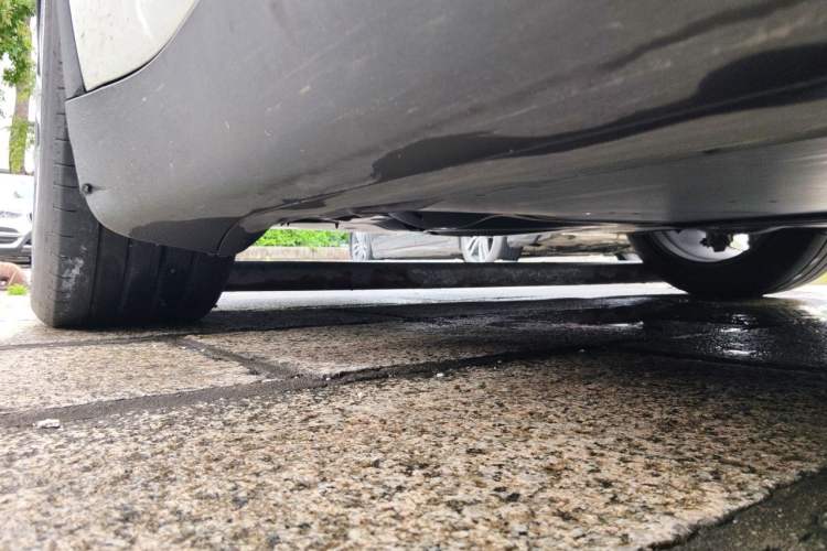 Used Tesla Model Y 2025 Rear-Wheel-Drive Version Chassis Rear Right
