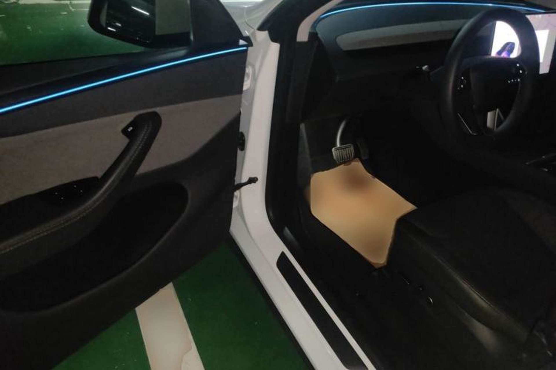 Used Tesla Model Y 2025 Rear-Wheel-Drive Version Driver Seat