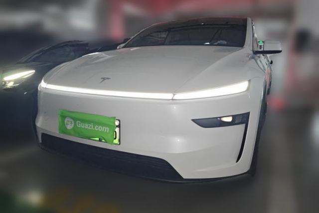 Used Tesla Model Y 2025 Rear-Wheel-Drive Version