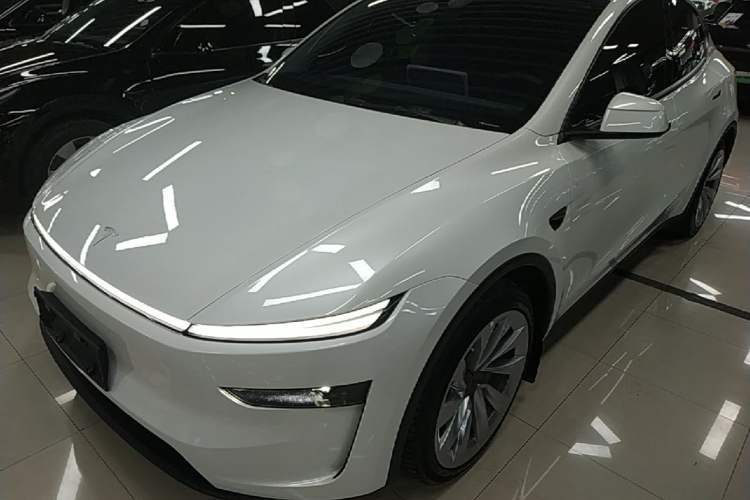 Used Tesla Model Y 2025 Long-Range All-Wheel-Drive Version Guazi used car, China used car export, Used car for sale, Used  cars, Cheapest cars for sale