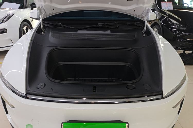 Used Tesla Model Y 2025 Rear-Wheel-Drive Version Engine Bay