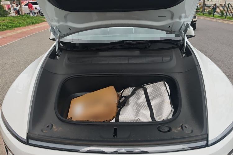 Used Tesla Model Y 2025 Rear-Wheel-Drive Version Engine Bay