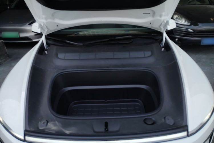 Used Tesla Model Y 2025 Rear-Wheel-Drive Version Engine Bay