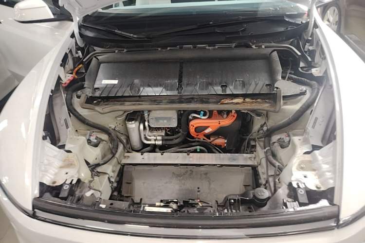 Used Tesla Model Y 2025 Rear-Wheel Drive First Edition Engine Bay