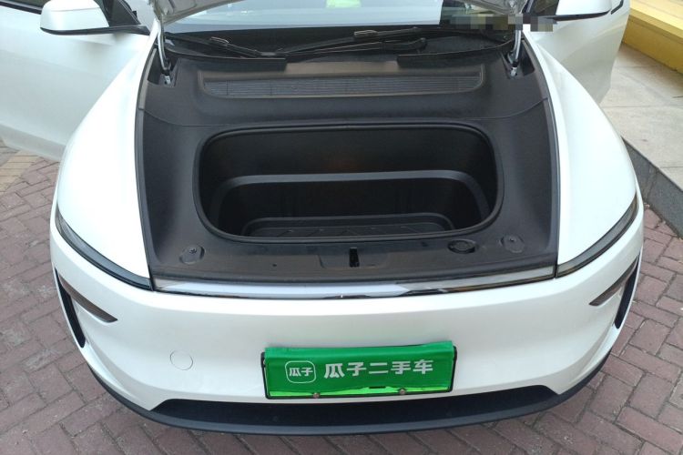 Used Tesla Model Y 2025 Rear-Wheel-Drive Version Engine Bay
