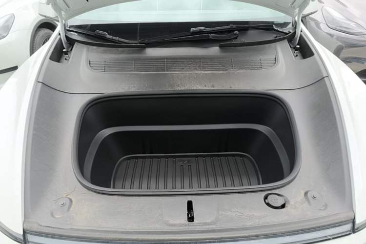 Used Tesla Model Y 2025 Long-Range All-Wheel-Drive Version Engine Bay