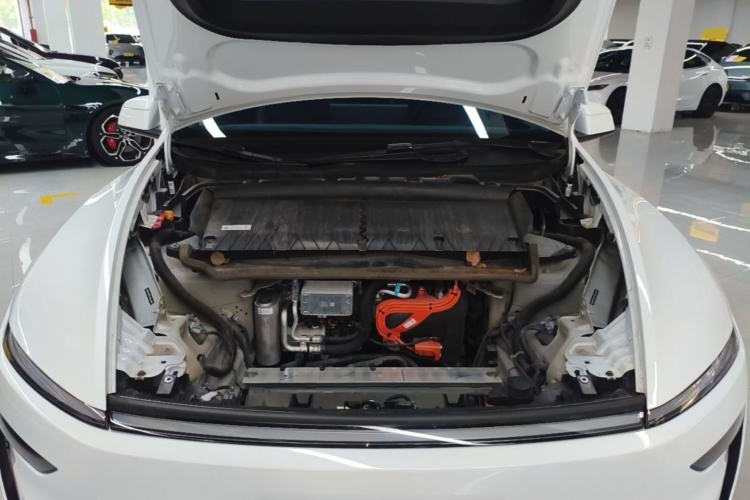 Used Tesla Model Y 2025 Rear-Wheel-Drive Version Engine Bay