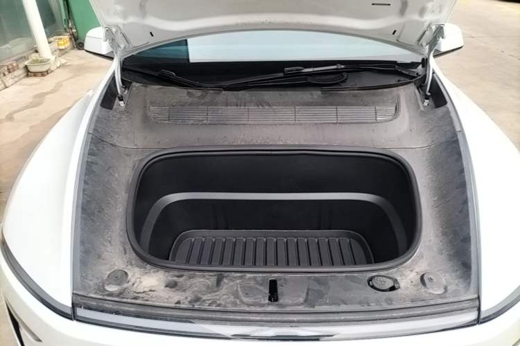 Used Tesla Model Y 2025 Rear-Wheel Drive First Edition Engine Bay