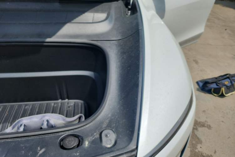 Used Tesla Model Y 2025 Long-Range All-Wheel-Drive Version Engine Bay Left
