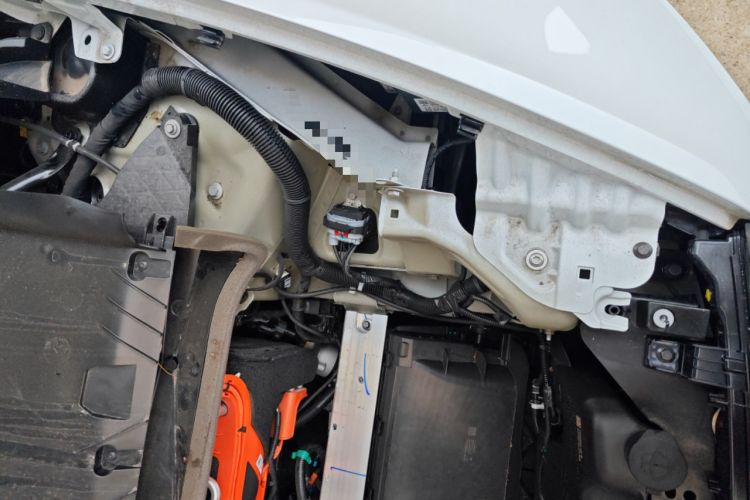 Used Tesla Model Y 2025 Rear-Wheel Drive First Edition Engine Bay Left