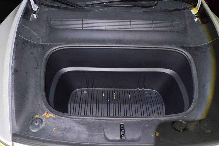 Used Tesla Model Y 2025 Long-Range All-Wheel Drive First Edition Engine Bay