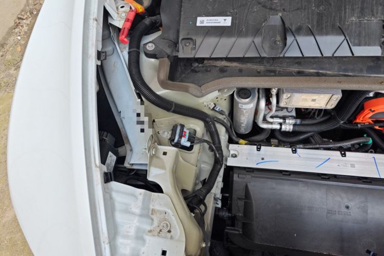 Used Tesla Model Y 2025 Rear-Wheel Drive First Edition Engine Bay Right
