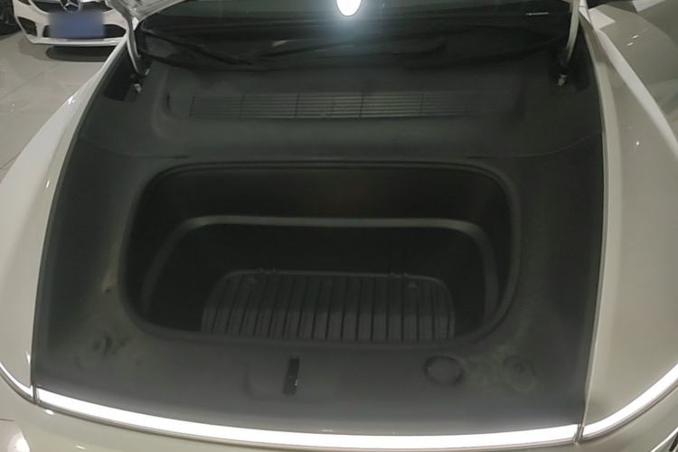 Used Tesla Model Y 2025 Long-Range All-Wheel-Drive Version Engine Bay