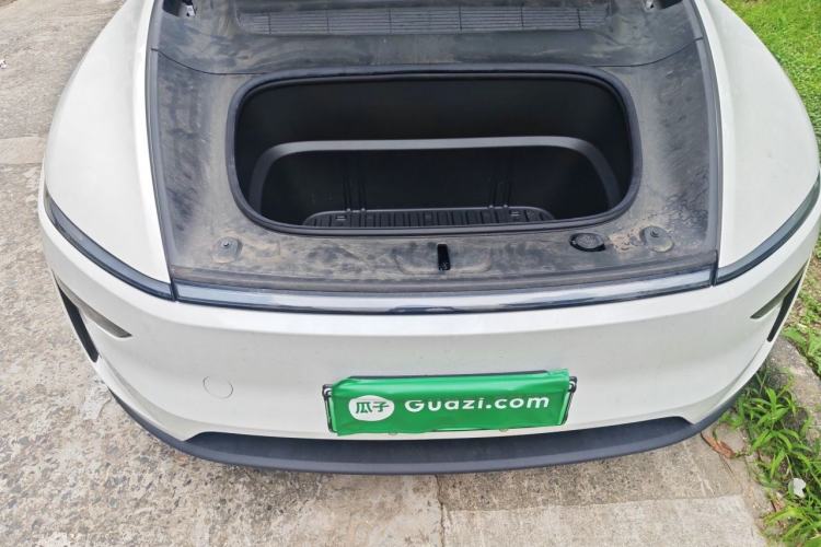 Used Tesla Model Y 2025 Rear-Wheel-Drive Version Engine Bay