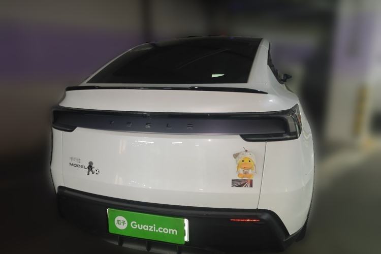 Used Tesla Model Y 2025 Rear-Wheel-Drive Version Exterior 4