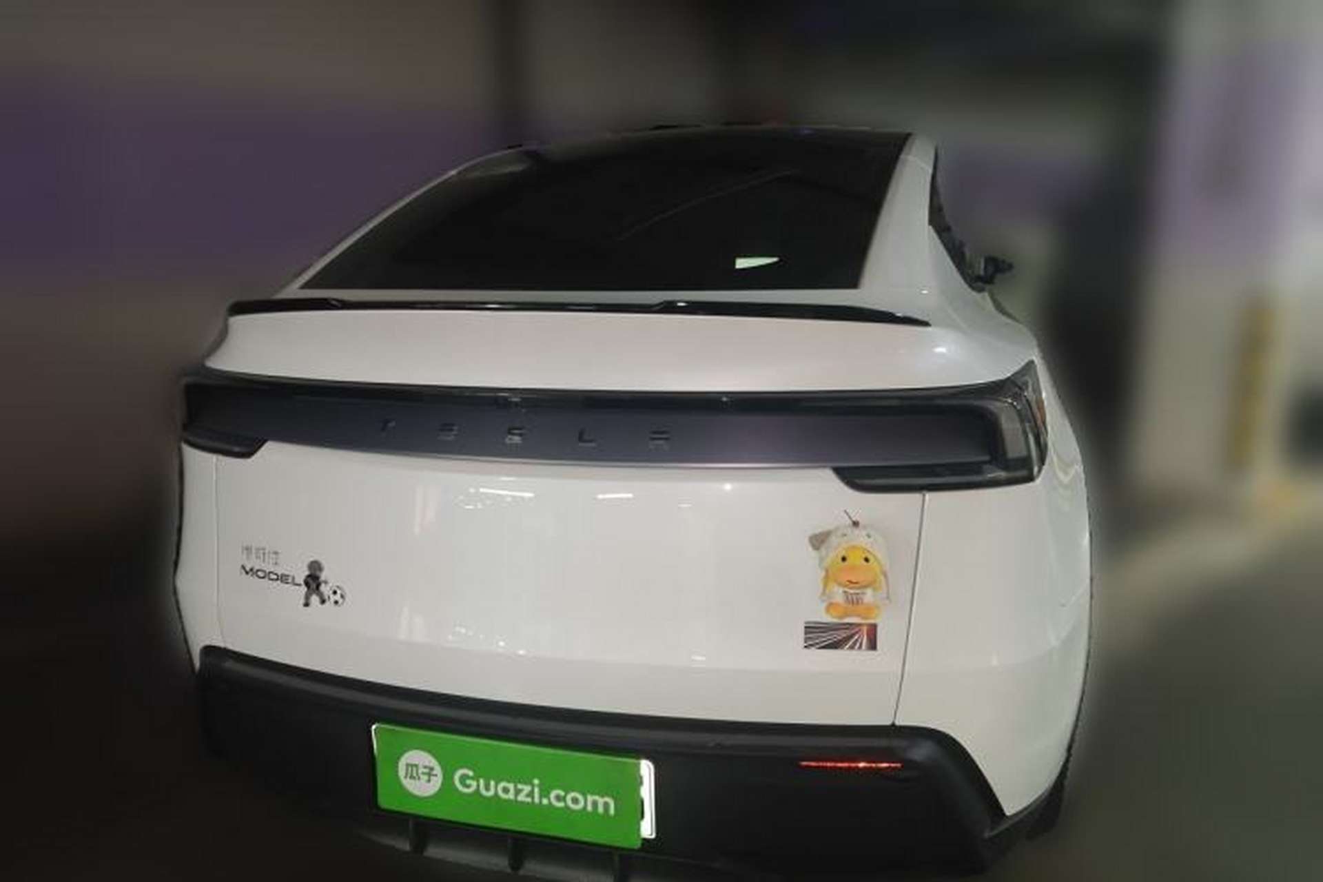Used Tesla Model Y 2025 Rear-Wheel-Drive Version Exterior 4