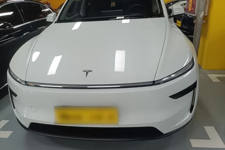 Used Tesla Model Y 2025 Updated Version Long-Range All-Wheel Drive Front