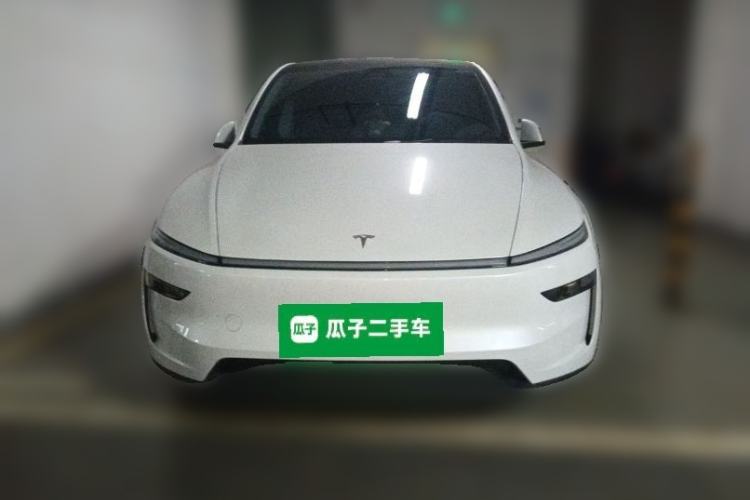 Used Tesla Model Y 2025 Rear-Wheel-Drive Version Front