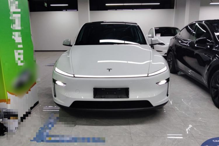 Used Tesla Model Y 2025 Long-Range All-Wheel-Drive Version Front
