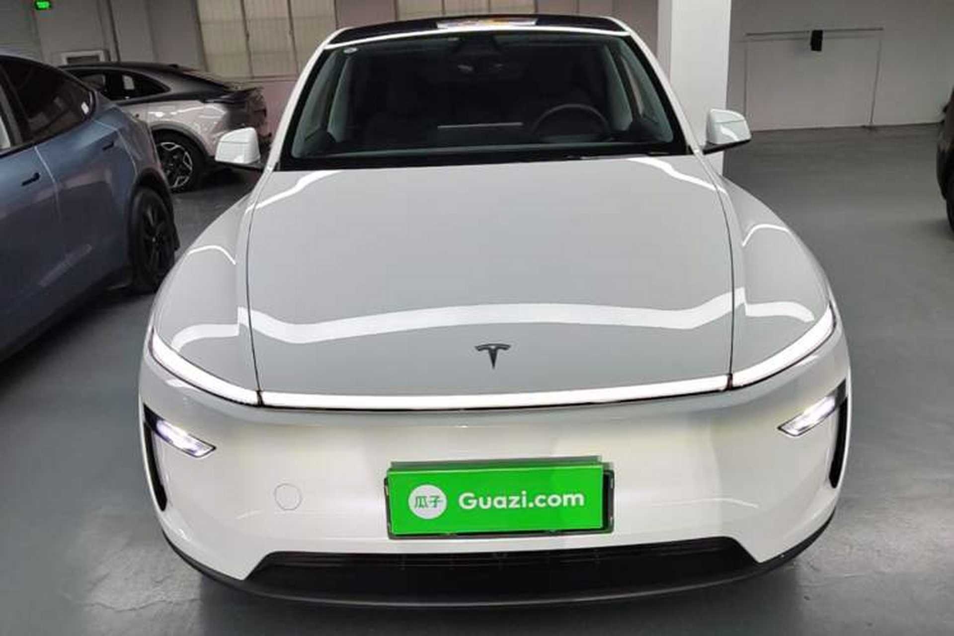 Used Tesla Model Y 2025 Rear-Wheel-Drive Version Front