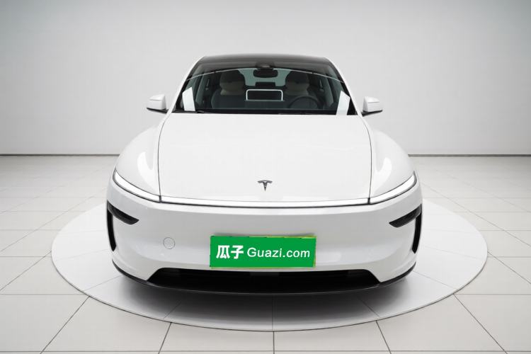 Used Tesla Model Y 2025 Rear-Wheel-Drive Version Front
