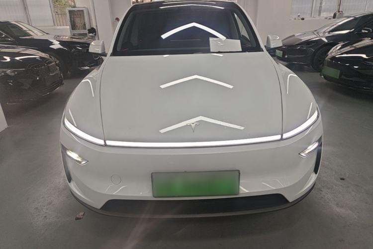 Used Tesla Model Y 2025 Long-Range All-Wheel-Drive Version Front