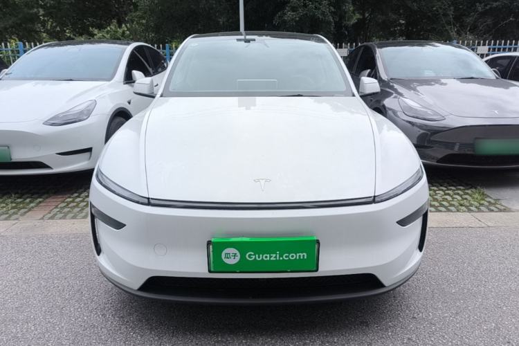 Used Tesla Model Y 2025 Long-Range All-Wheel-Drive Version Front