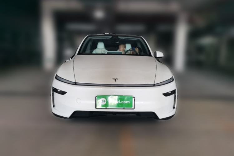 Used Tesla Model Y 2025 Long-Range All-Wheel Drive First Edition Front