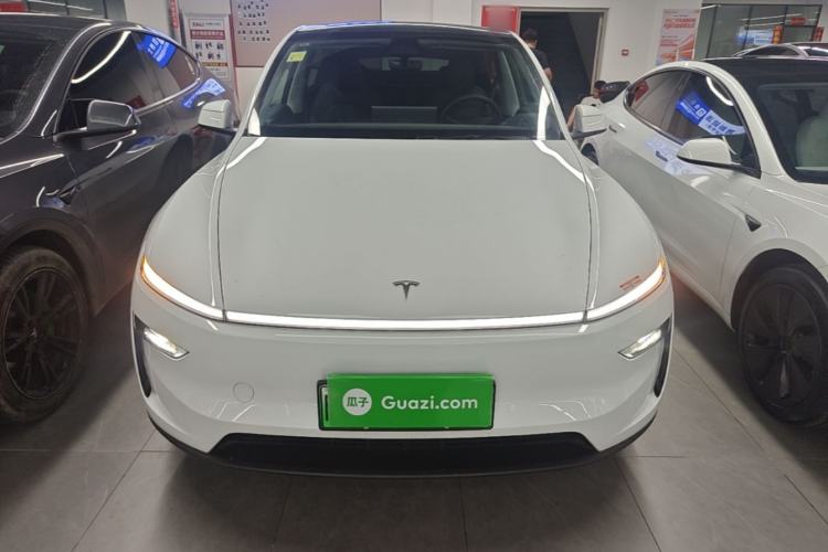 Used Tesla Model Y 2025 Long-Range All-Wheel-Drive Version Front