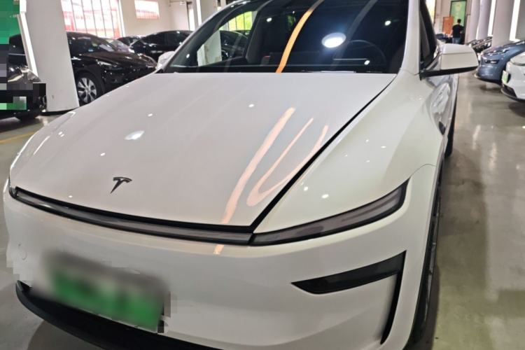Used Tesla Model Y 2025 Long-Range All-Wheel-Drive Version Front