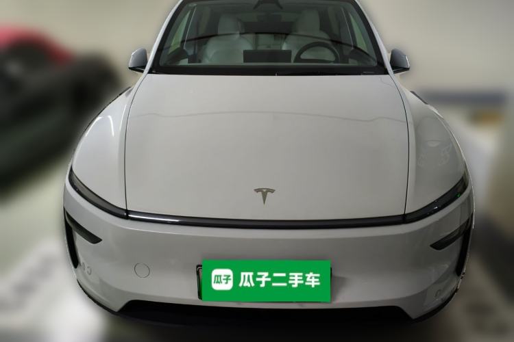 Used Tesla Model Y 2025 Updated Version Long-Range All-Wheel Drive Front