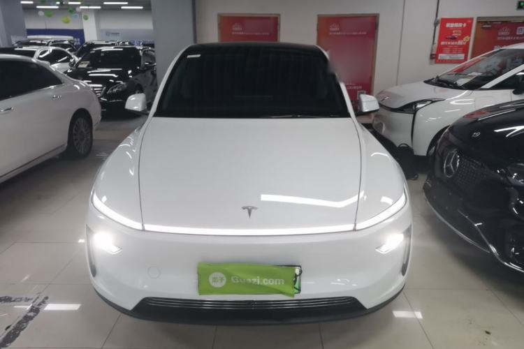 Used Tesla Model Y 2025 Rear-Wheel Drive First Edition Front