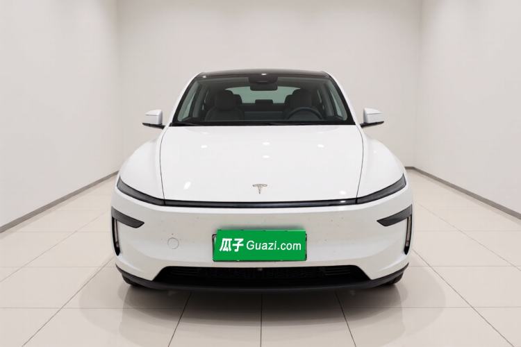 Used Tesla Model Y 2025 Updated Version Long-Range All-Wheel Drive Front