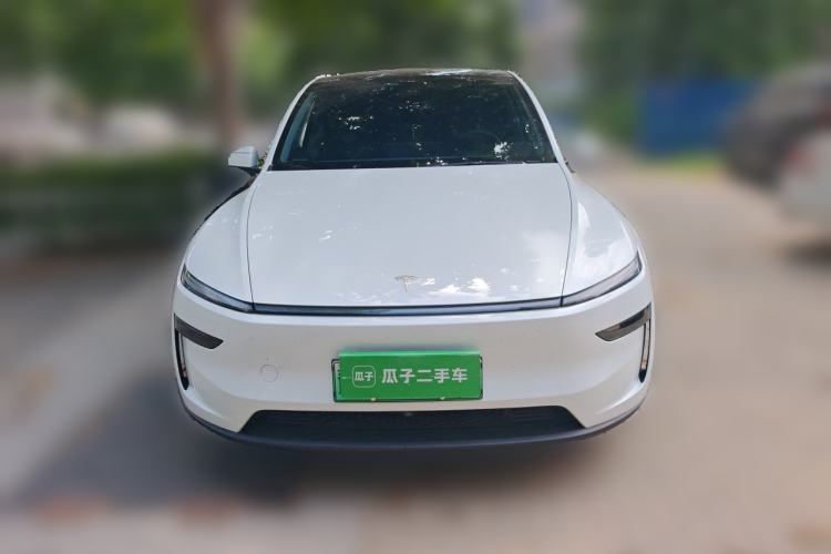 Used Tesla Model Y 2025 Updated Version Long-Range All-Wheel Drive Front