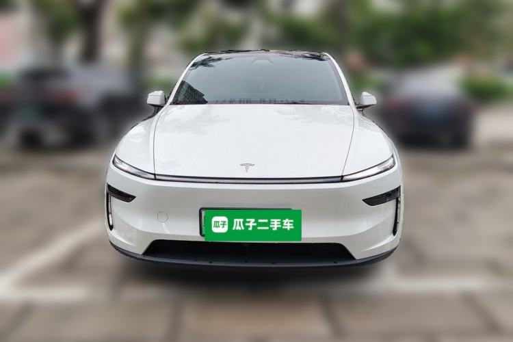 Used Tesla Model Y 2025 Rear-Wheel-Drive Version Front