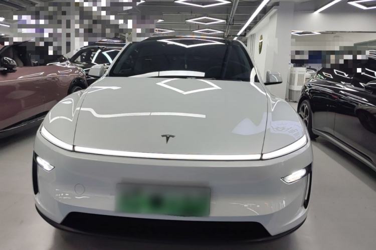 Used Tesla Model Y 2025 Long-Range All-Wheel-Drive Version Front