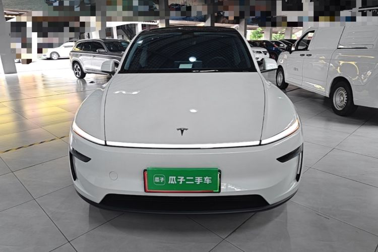 Used Tesla Model Y 2025 Rear-Wheel-Drive Version Front