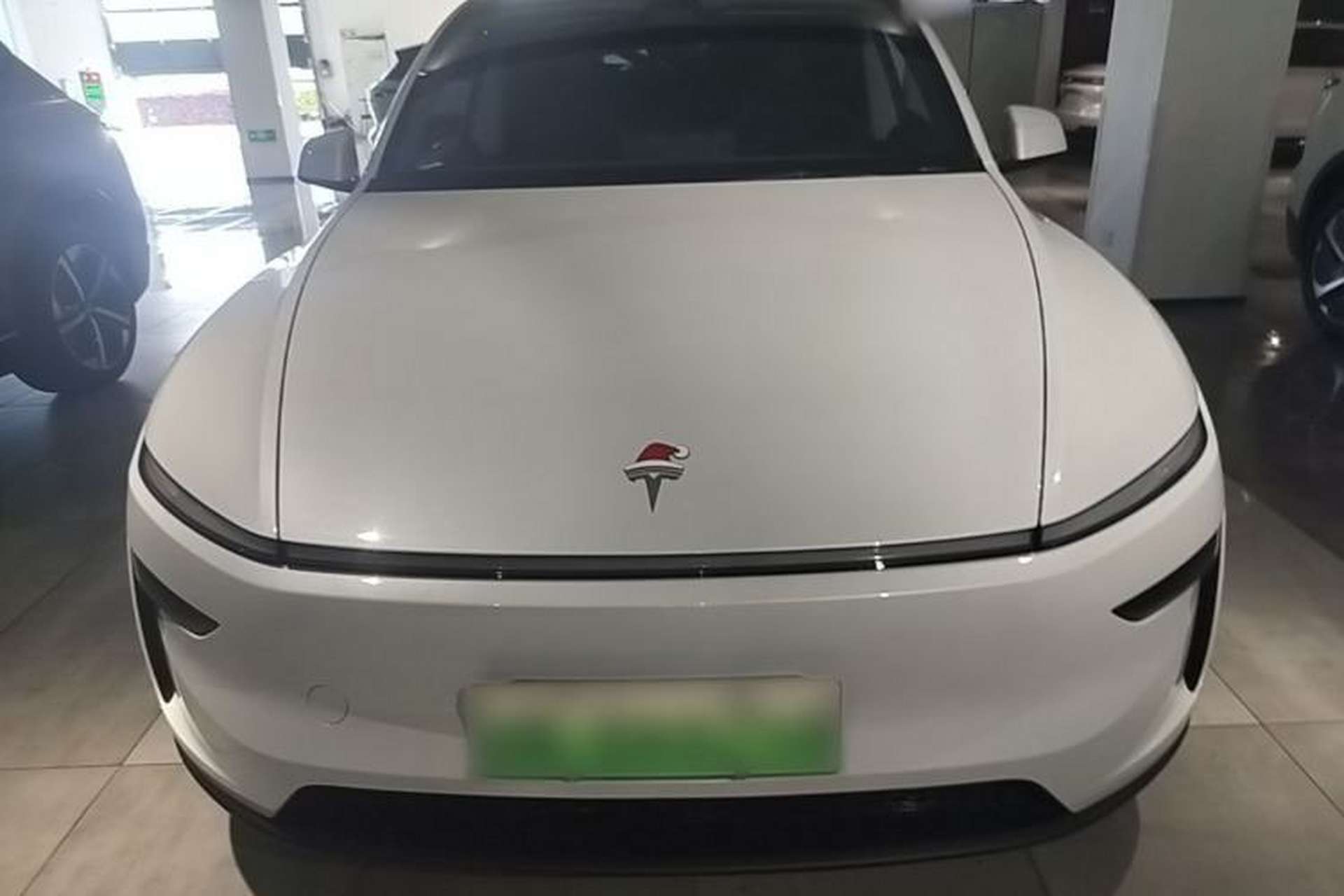 Used Tesla Model Y 2025 Rear-Wheel-Drive Version Front