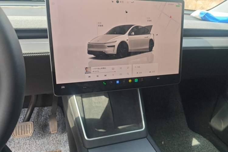 Used Tesla Model Y 2025 Rear-Wheel Drive First Edition Gear Lever