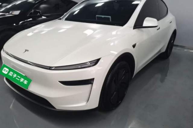 Used Tesla Model Y 2025 Rear-Wheel-Drive Version