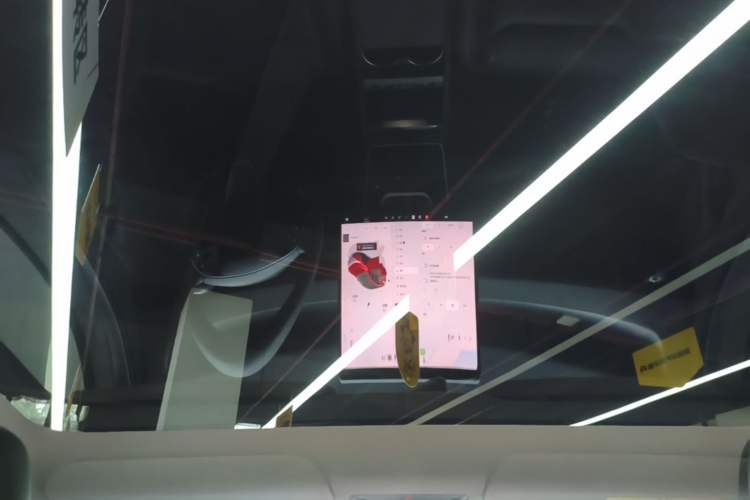 Used Tesla Model Y 2025 Rear-Wheel-Drive Version Headliner