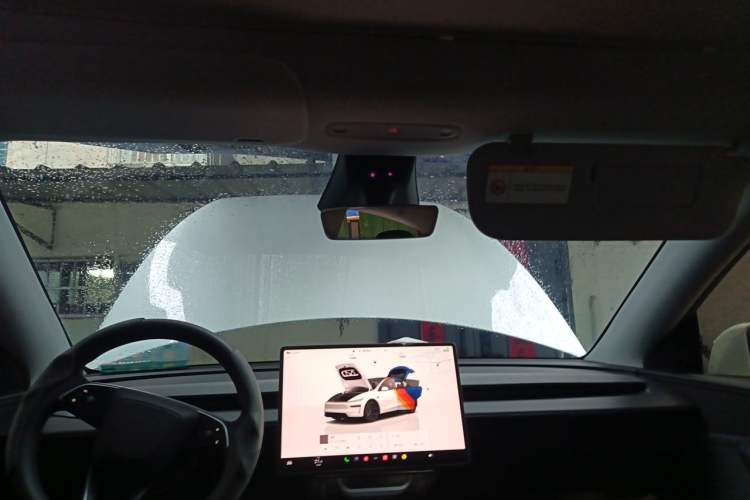 Used Tesla Model Y 2025 Rear-Wheel-Drive Version Headliner