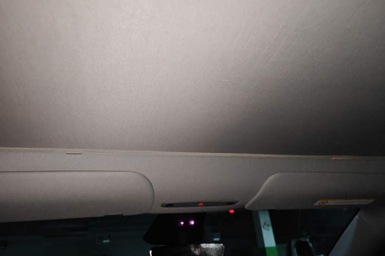 Used Tesla Model Y 2025 Updated Version Long-Range All-Wheel Drive Headliner