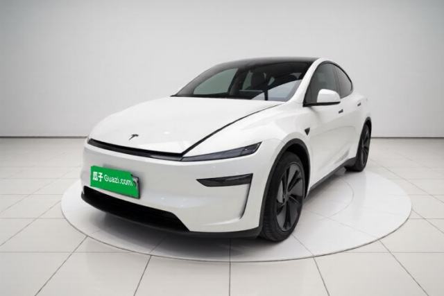 Used Tesla Model Y 2025 Rear-Wheel-Drive Version
