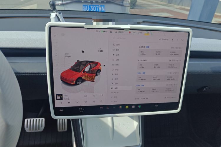 Used Tesla Model Y 2025 Long-Range All-Wheel Drive First Edition Instrument Cluster